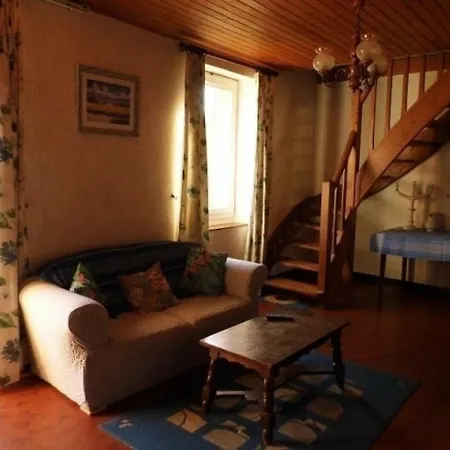 House De Poudis