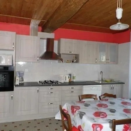 House De *